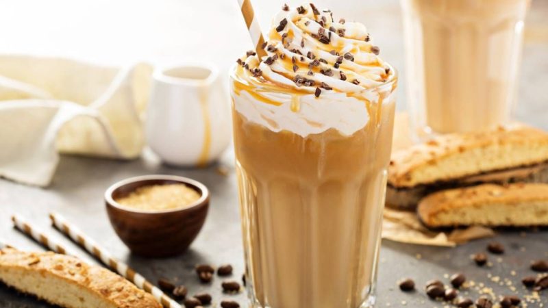 Como preparar en casa un Frapuccino como el de Starbucks 1 Merca2.es frapuccino estilo starbucks 1280x720x80xX Merca2.es