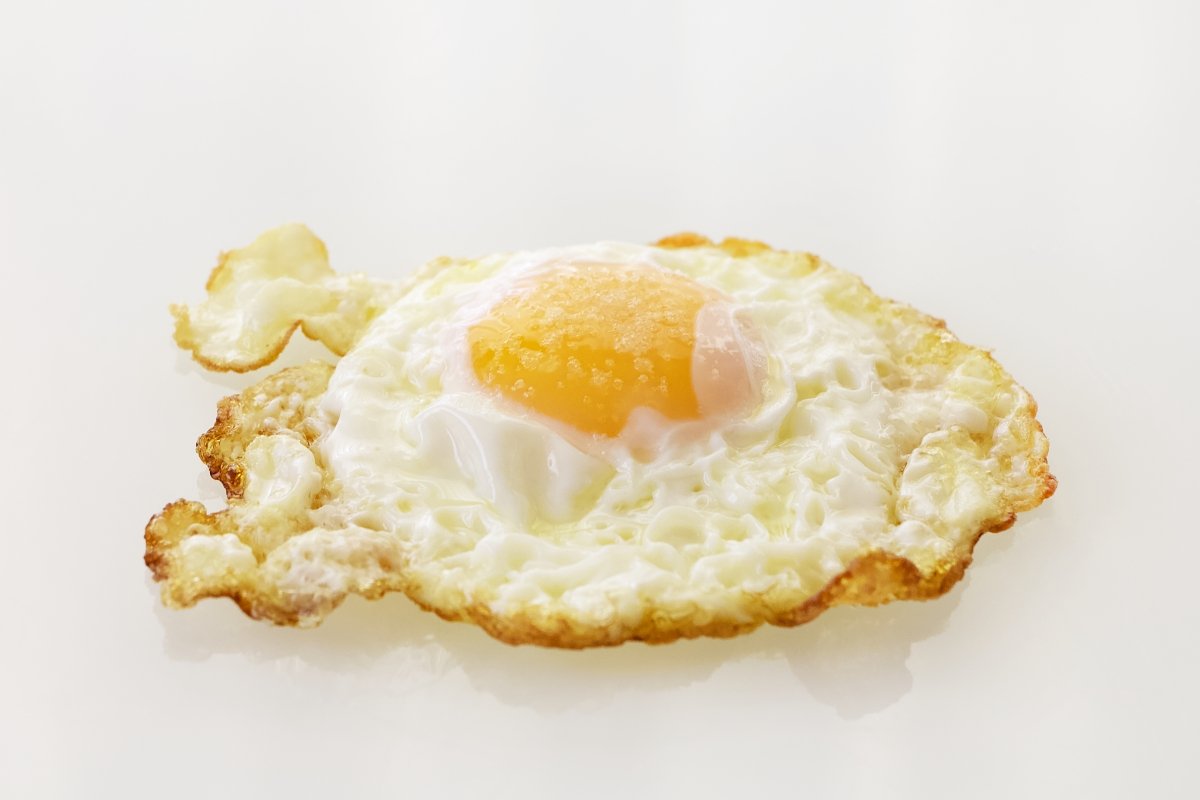 ¿Cuántos huevos se recomienda al día?