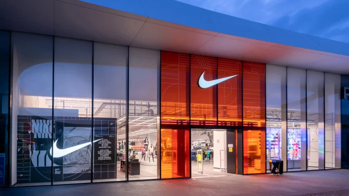 Nike apuesta por modelos futuristas apoyándose en la tecnología