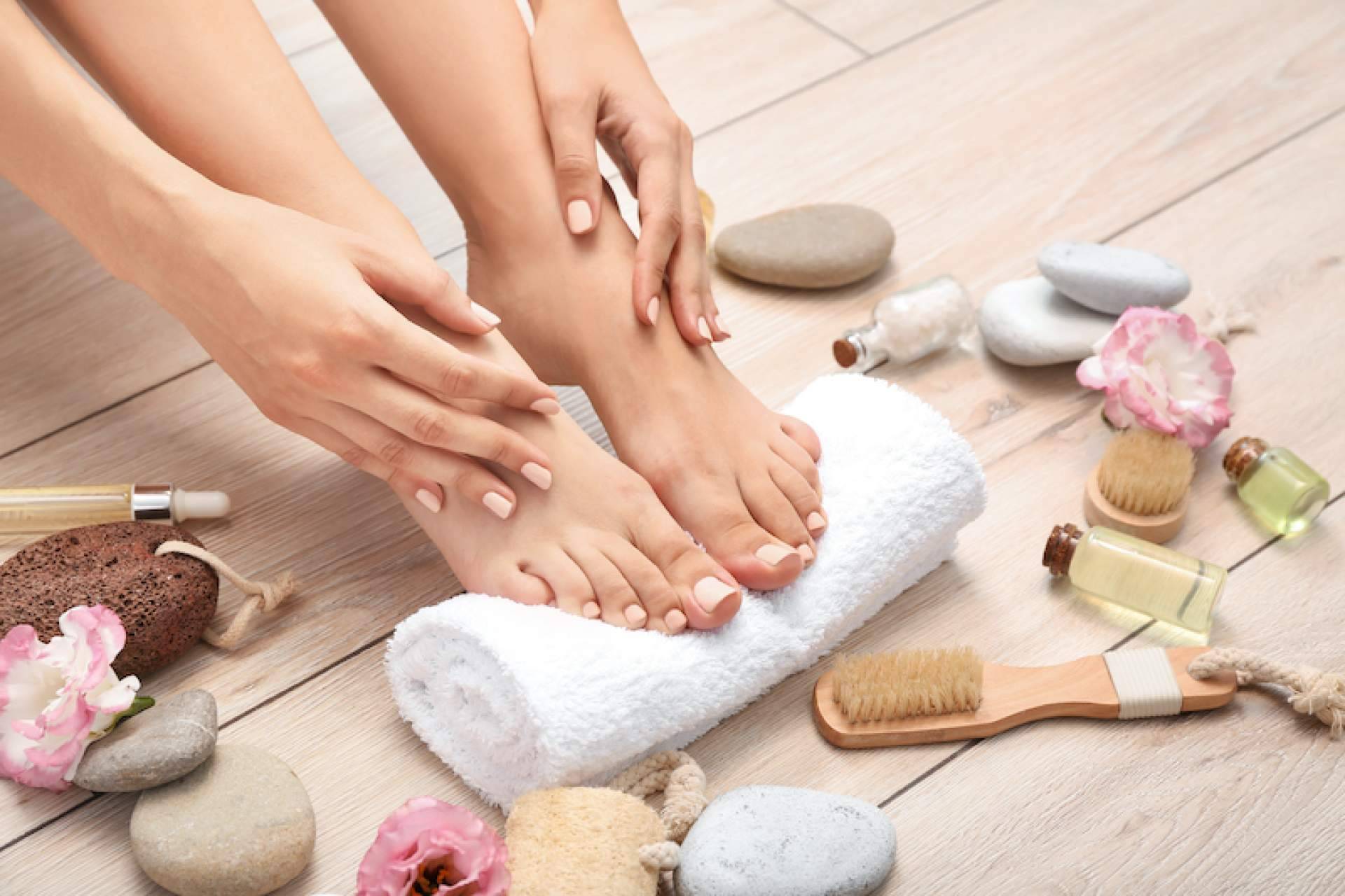 Las ventajas de una mascarilla hidratante vegana de calidad de salón de belleza para manos y pies