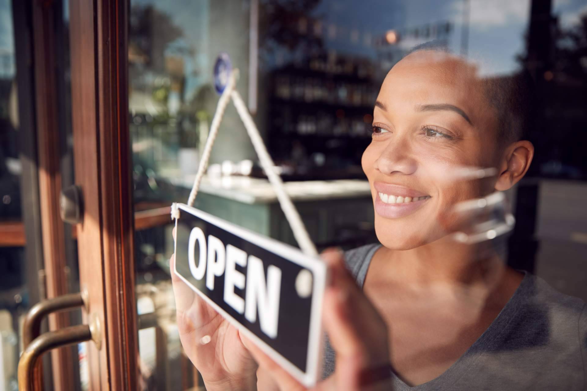 Crear una propia franquicia, crecer con una red que haga crecer