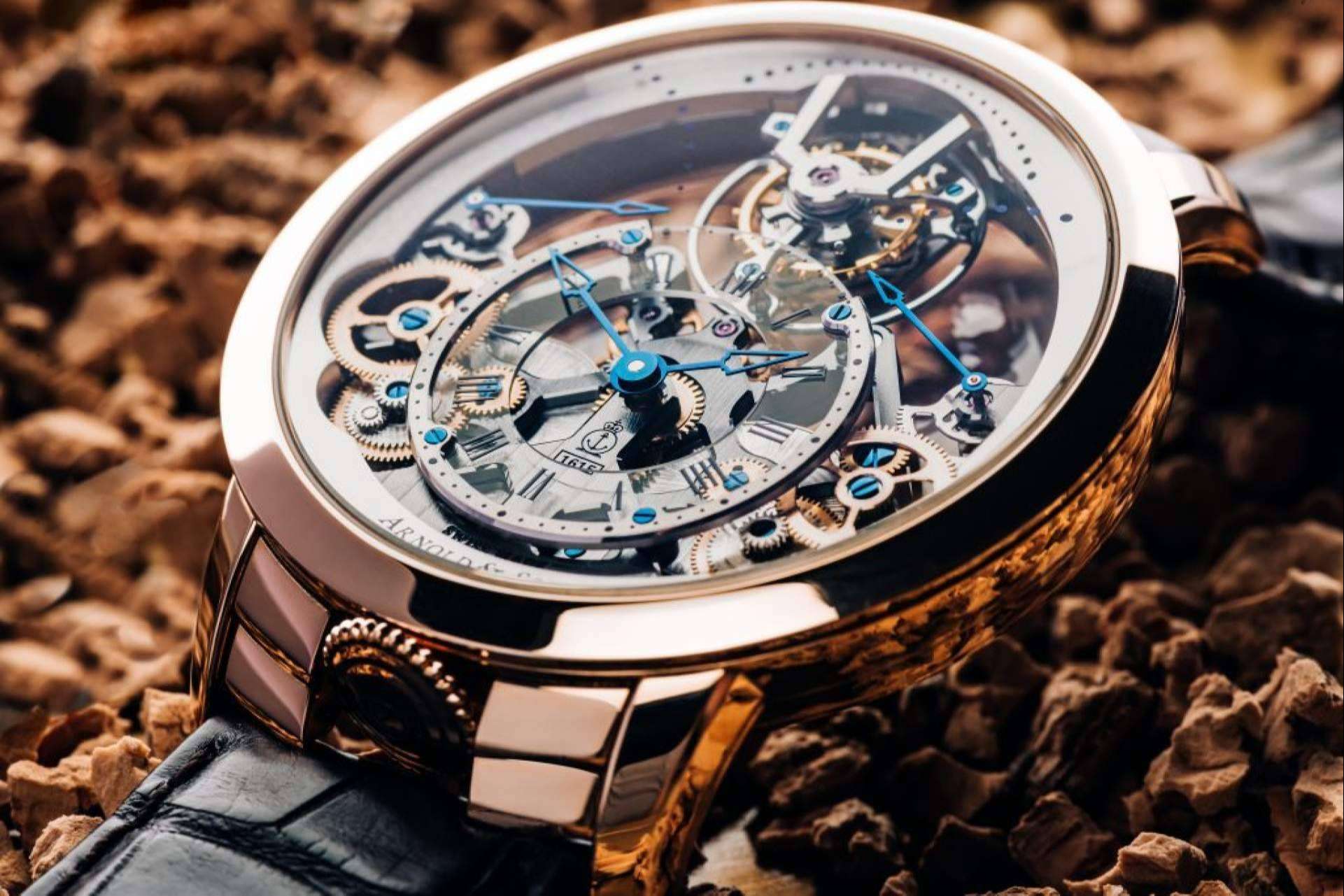Arnold & Son, la leyenda relojera aterriza en España de la mano de Jael Joyería