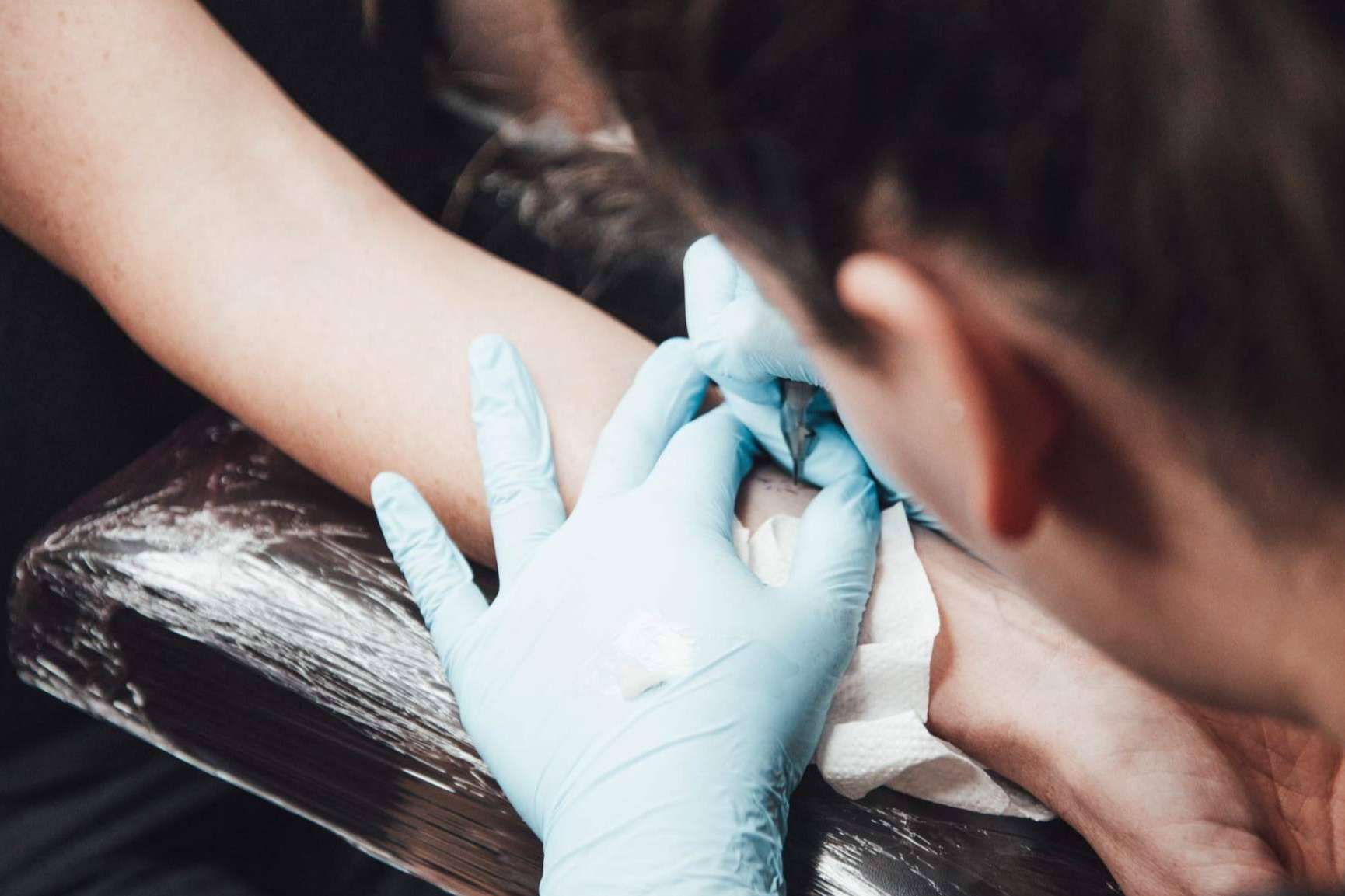 Tatuajes Hechos con Amor tatúa historias de amor en la piel