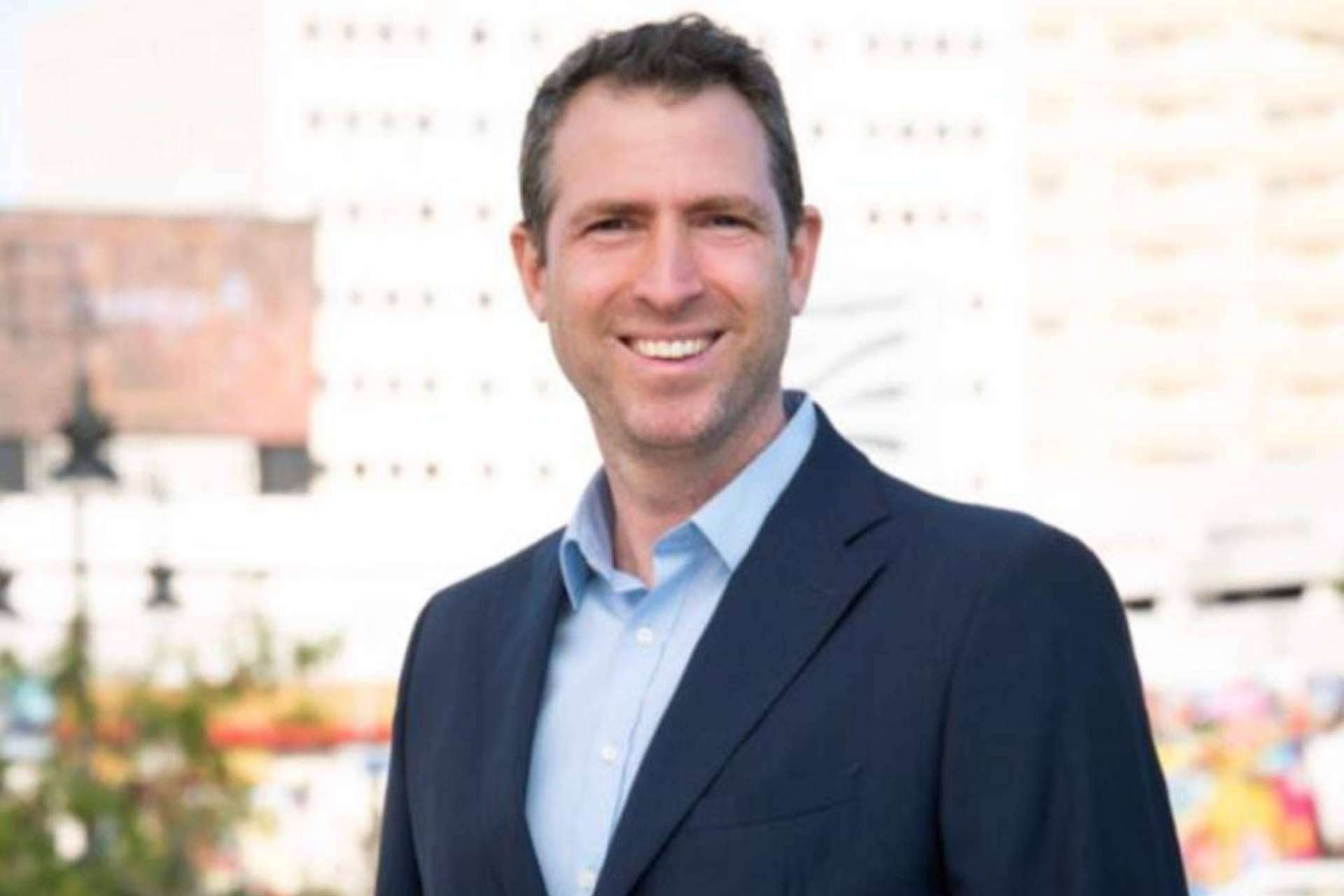 La experiencia del CEO de StadioPlus, Jon Fatelevich