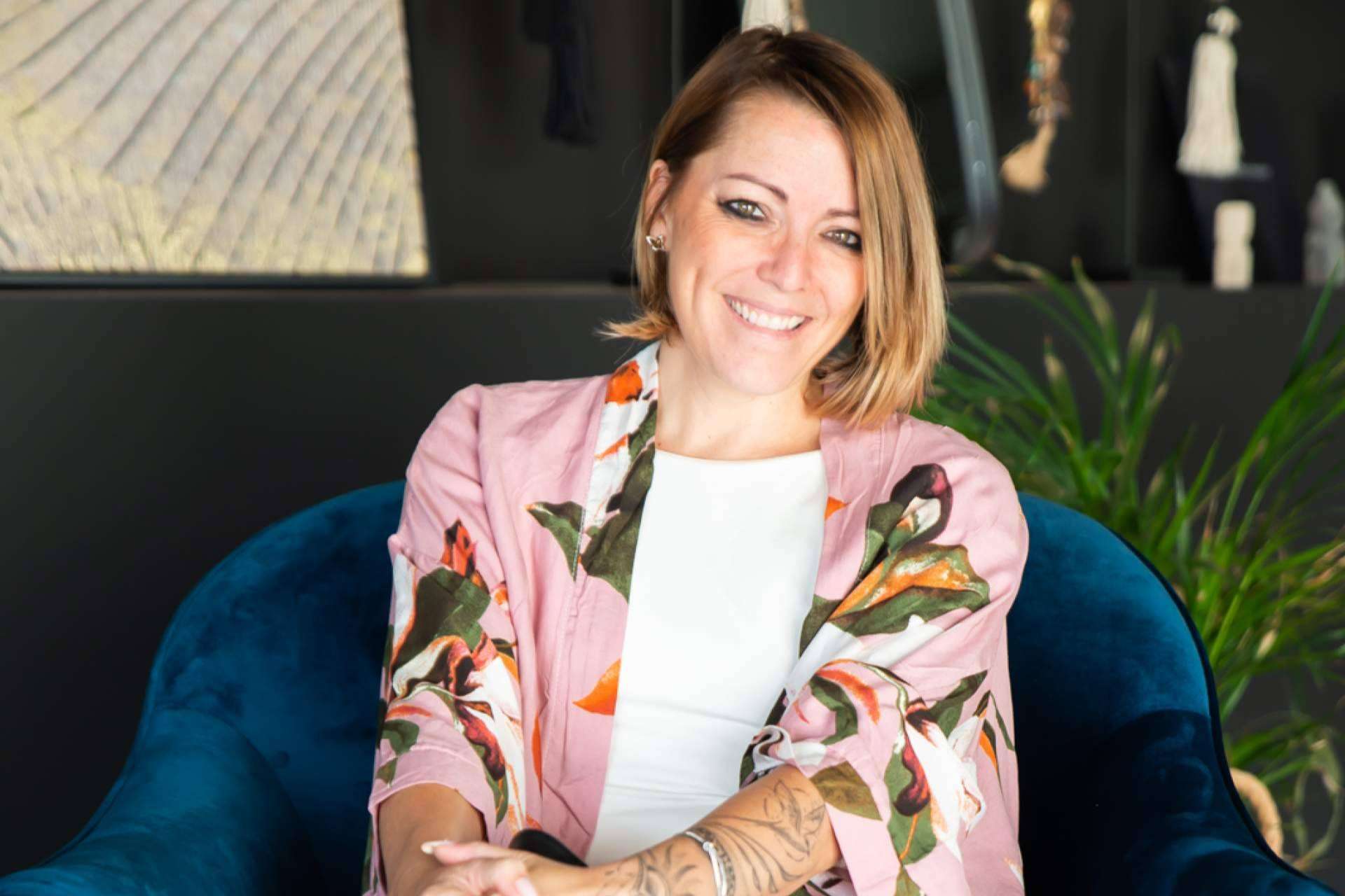 Feminización de la voz en 10 sesiones con la logopeda y vocóloga Mariela Astudillo
