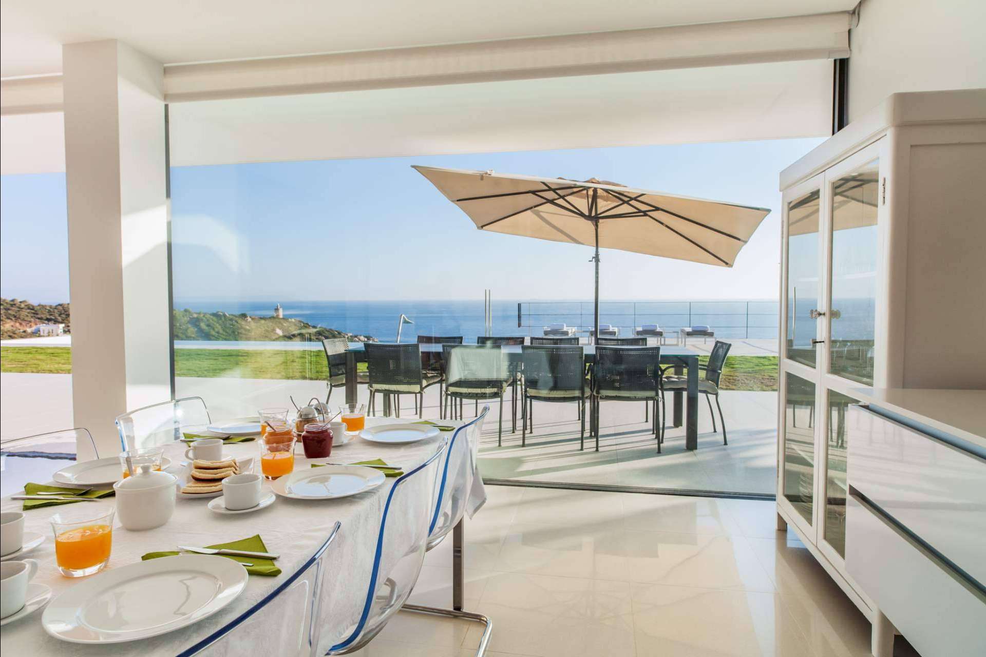 Alkaram y su espectacular villa de alquiler para relajarse en medio de un entorno idílico