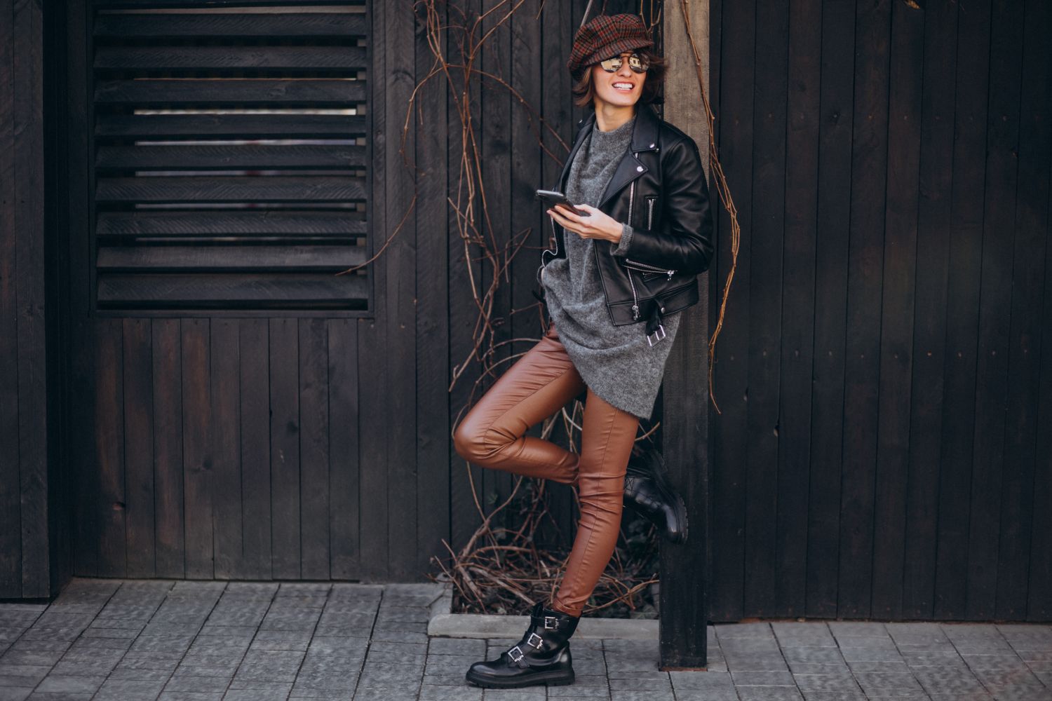 Estas botas, estilo biker, son súper fáciles de combinar y están rebajadas al 50% en Stradivarius