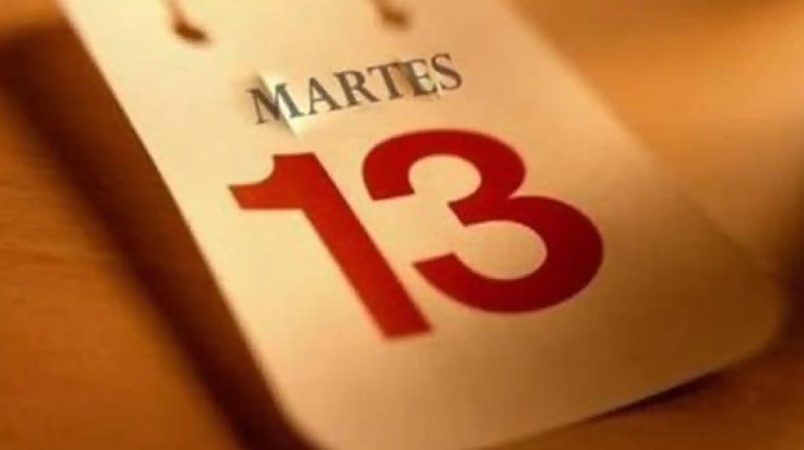 ¿Cuál es el origen de pensar que el Martes y trece es sinónimo de mala suerte? 123 Merca2.es Ligado a la superstición y a la superchería