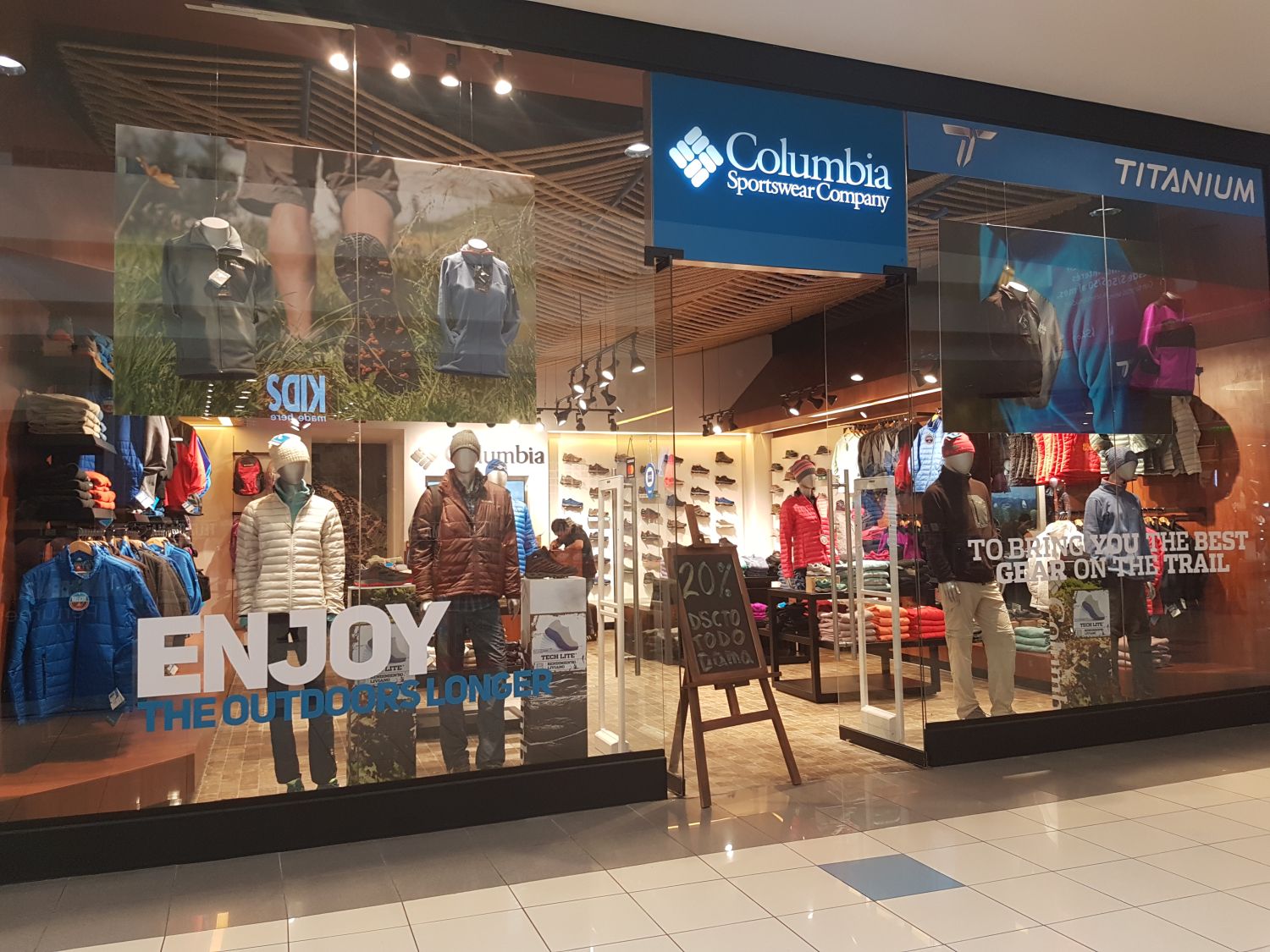Columbia se expande para quitar el trono a The North Face