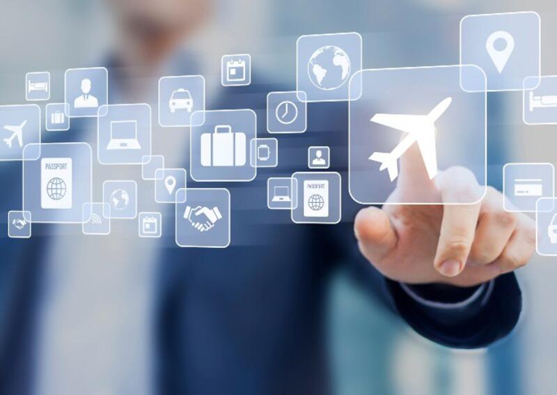 Booking, Hostelworld y Airbnb, las tres agencias de viajes ‘on line’ que más ingresos generan en España
