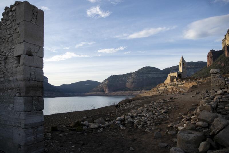 La industria textil catalana alerta de «graves pérdidas» por las restricciones de agua