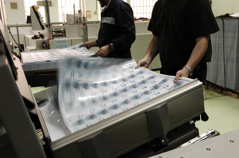 La plantilla de la Fábrica Nacional de Moneda y Timbre, llamada a secundar hoy un paro de 24 horas