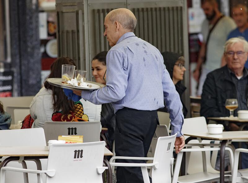 El sector servicios incrementó su facturación un 2,4% en 2023 sumando tres años de ascensos