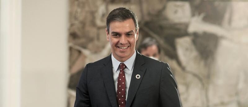 Sánchez garantiza que el Gobierno trabaja «sin descanso» por la igualdad salarial: «Queda mucho por hacer»