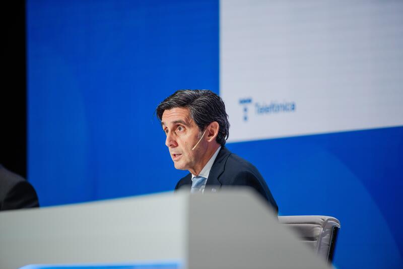 Telefónica propone una «alianza global» en el sector ‘telco’ y condena los «posicionamientos abusivos»