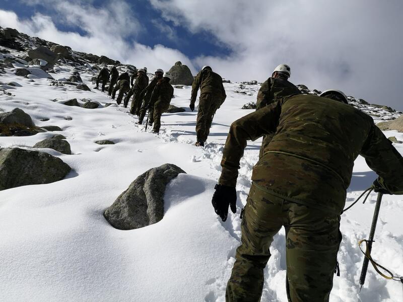 Repsol y el Ejército de Tierra llevan combustibles renovables a la Antártida