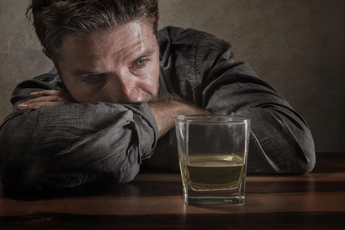 Adiós alcohol, hola hígado nuevo: Los cambios asombrosos que no esperabas