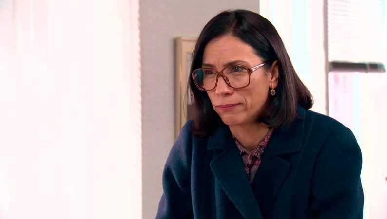 ‘Amar es para siempre’: Elena gana el juicio contra Lola 42 Merca2.es Amar es para siempre Monita Merca2.es