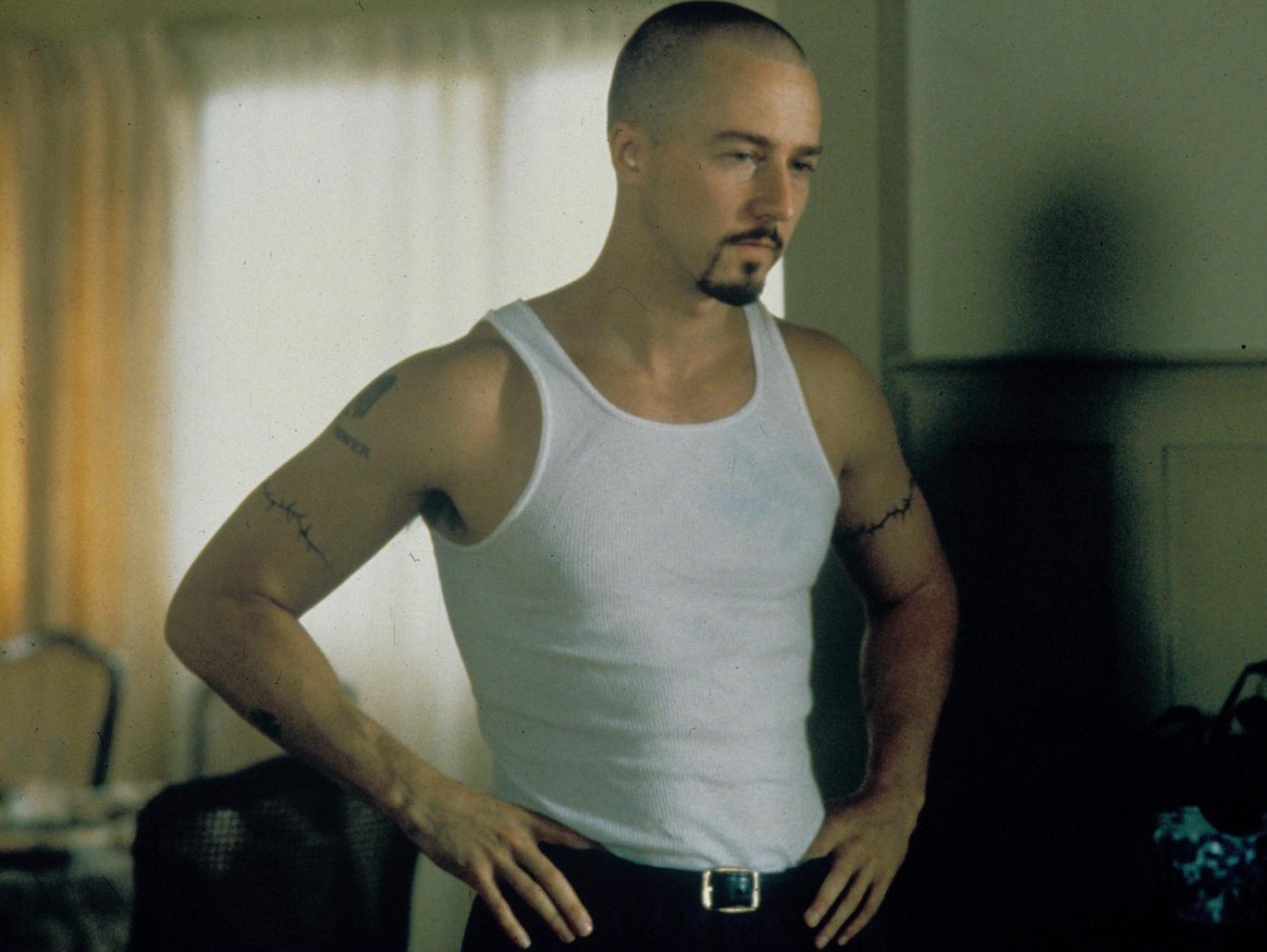 Con este entrenamiento Edward Norton ganó más de 12 kilos de puro músculo 2 Merca2.es LOS RESULTADOS Y SU IMPACTO EN HOLLYWOOD