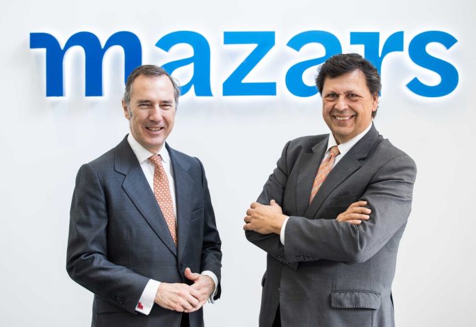 l socio responsable de Legal de Mazars en España, Gastún Durand, y el nuevo asesor de la consultora, Luis Porras.