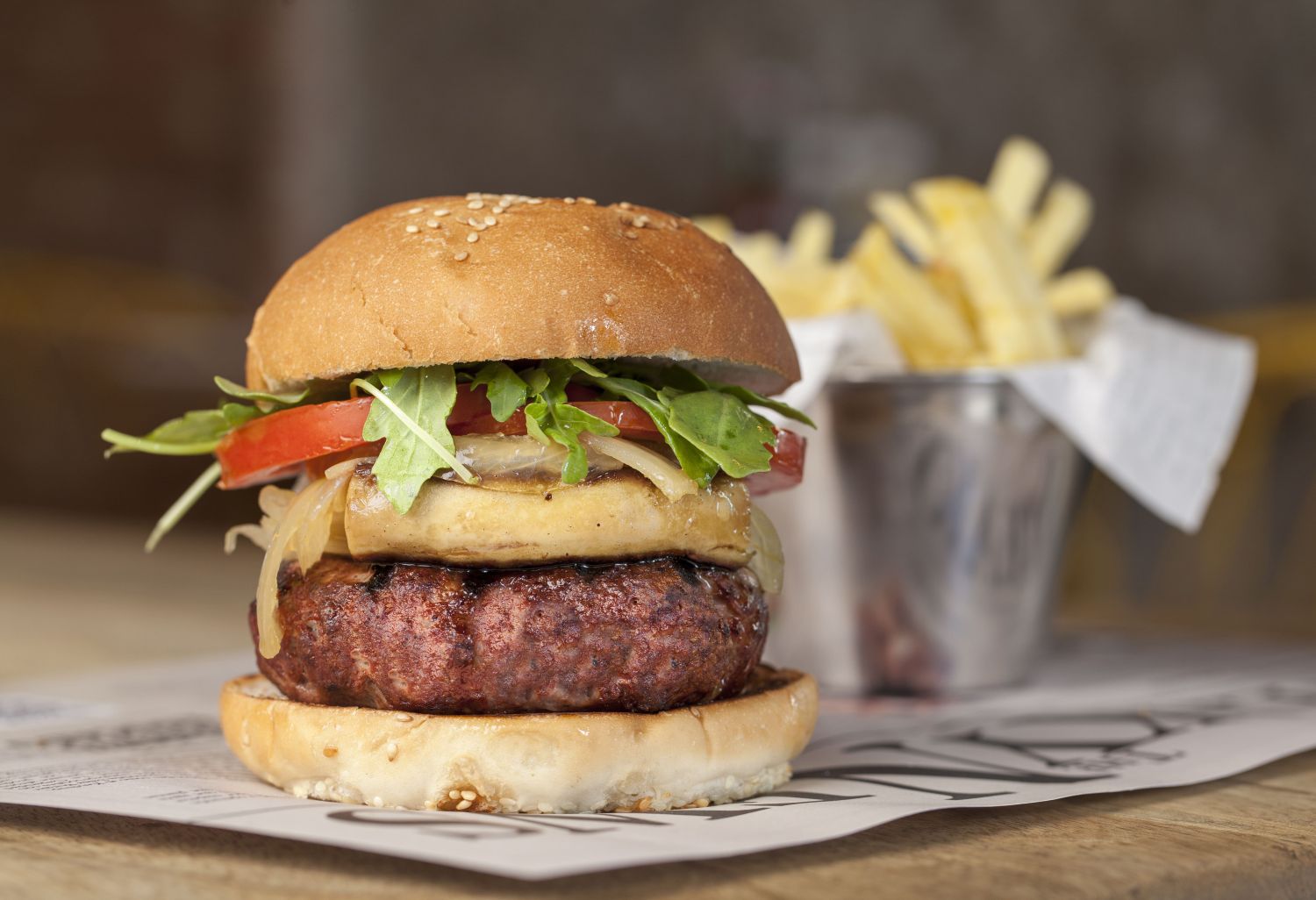 Hamburguesa gourmet: El toque secreto de Dani García que ahora puedes hacer en tu casa