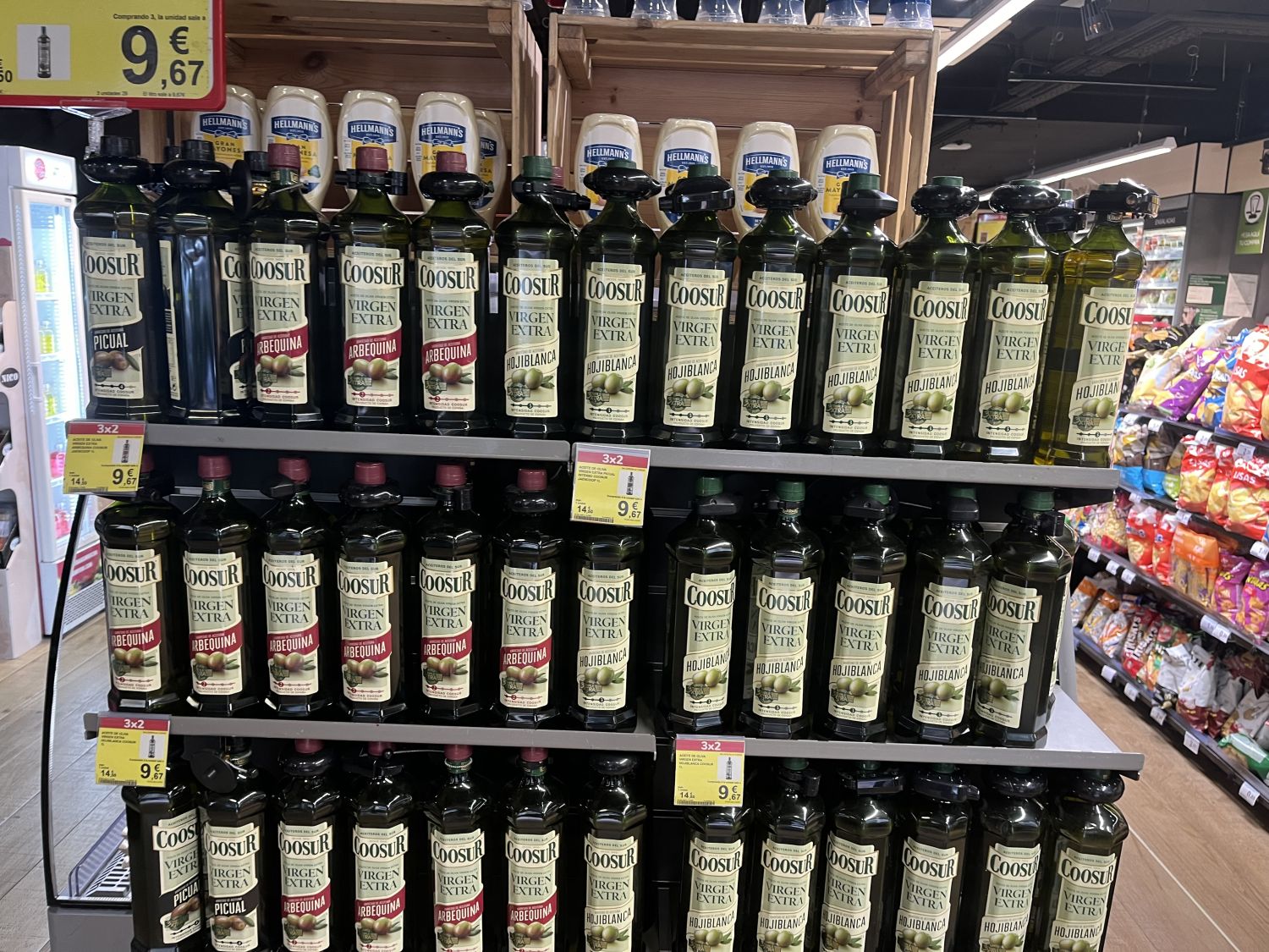 Carrefour se adelantó a sus rivales y protegió los robos en el aceite de oliva