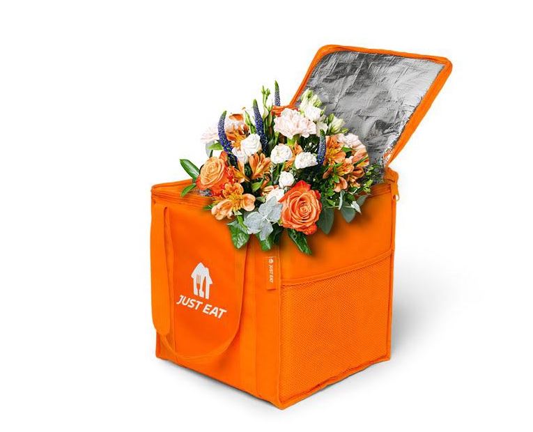 Just Eat añade una nueva categoría con el reparto de flores en colaboración con FloraQueen