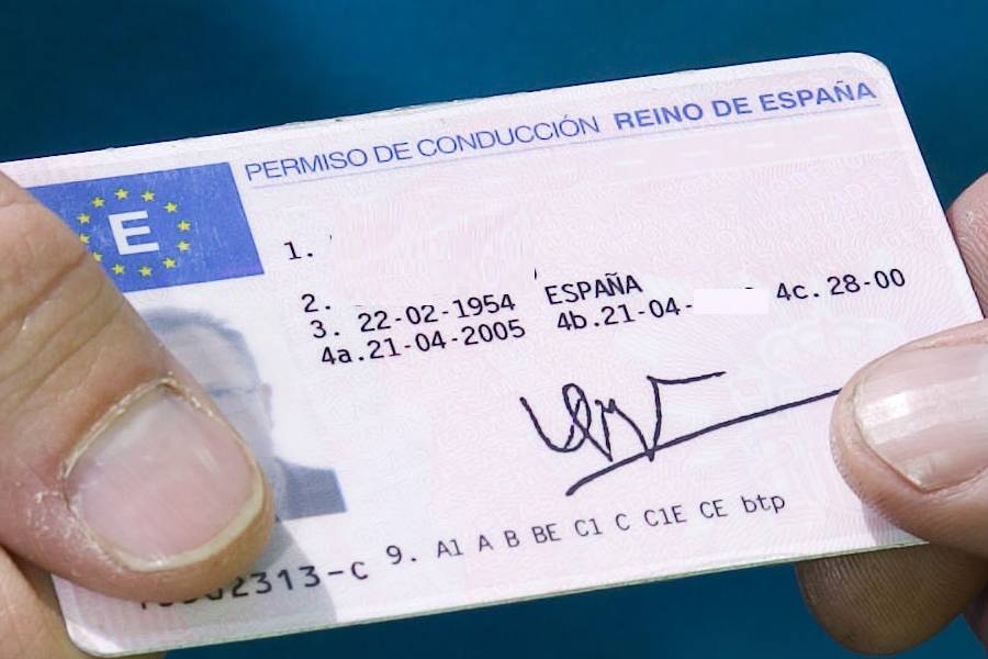 Renueva tu carnet de conducir en la web de la DGT de esta sencilla manera