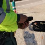 Multas de 400 €: la DGT prohíbe llevar este objeto habitual en el coche y sorprende a conductores en 2025