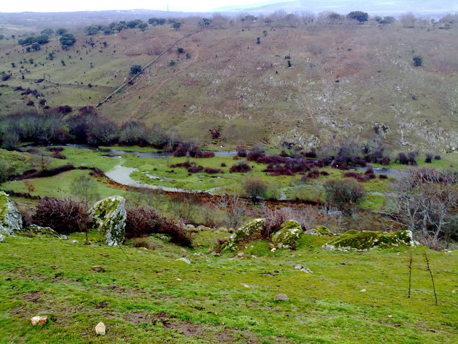 NATURALEZA Y ENTORNO: EL PARAÍSO SERRANO