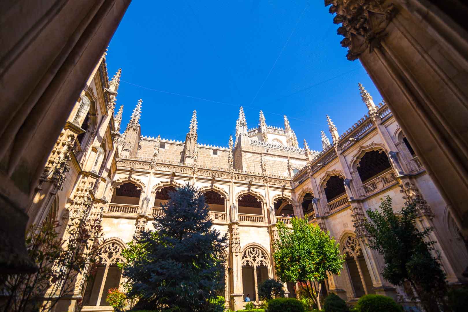 MONASTERIO DE SAN JUAN DE LOS REYES:  EL LEGADO DE LOS REYES CATÓLICOS