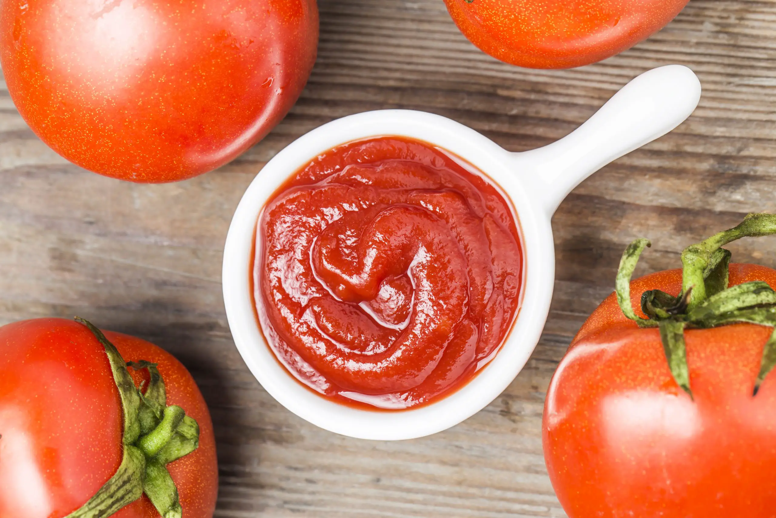 EL TOMATE: UN ALIADO EN TU PÉRDIDA DE PESO