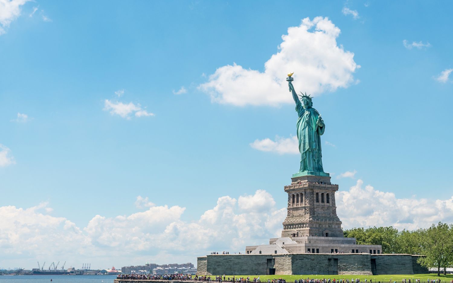¿Sabes que en Madrid existe una Estatua de la Libertad anterior a la de Nueva York y casi nadie la conoce?