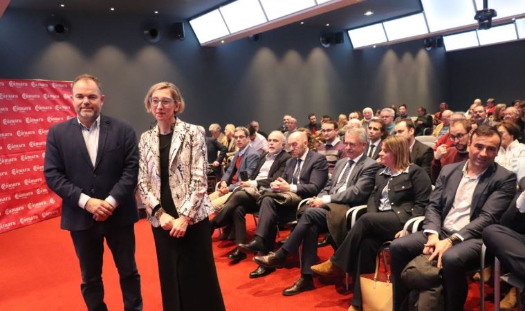La Universidad Alfonso X el Sabio presenta el Observatorio del Impacto de la Tecnología en las Profesiones con foco en IA Generativa