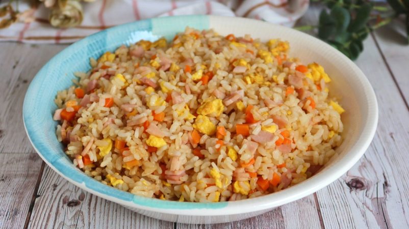 Arroz tres delicias: descubre el secreto para que te quede como el del chino de tu barrio 1 Merca2.es arroz 3 delicias 1 scaled 1 Merca2.es