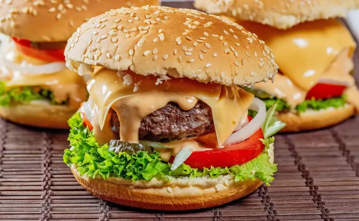 burger RtwN88WBAR2yhwDHASHLf2L 1248x770@Diario Vasco Merca2.es