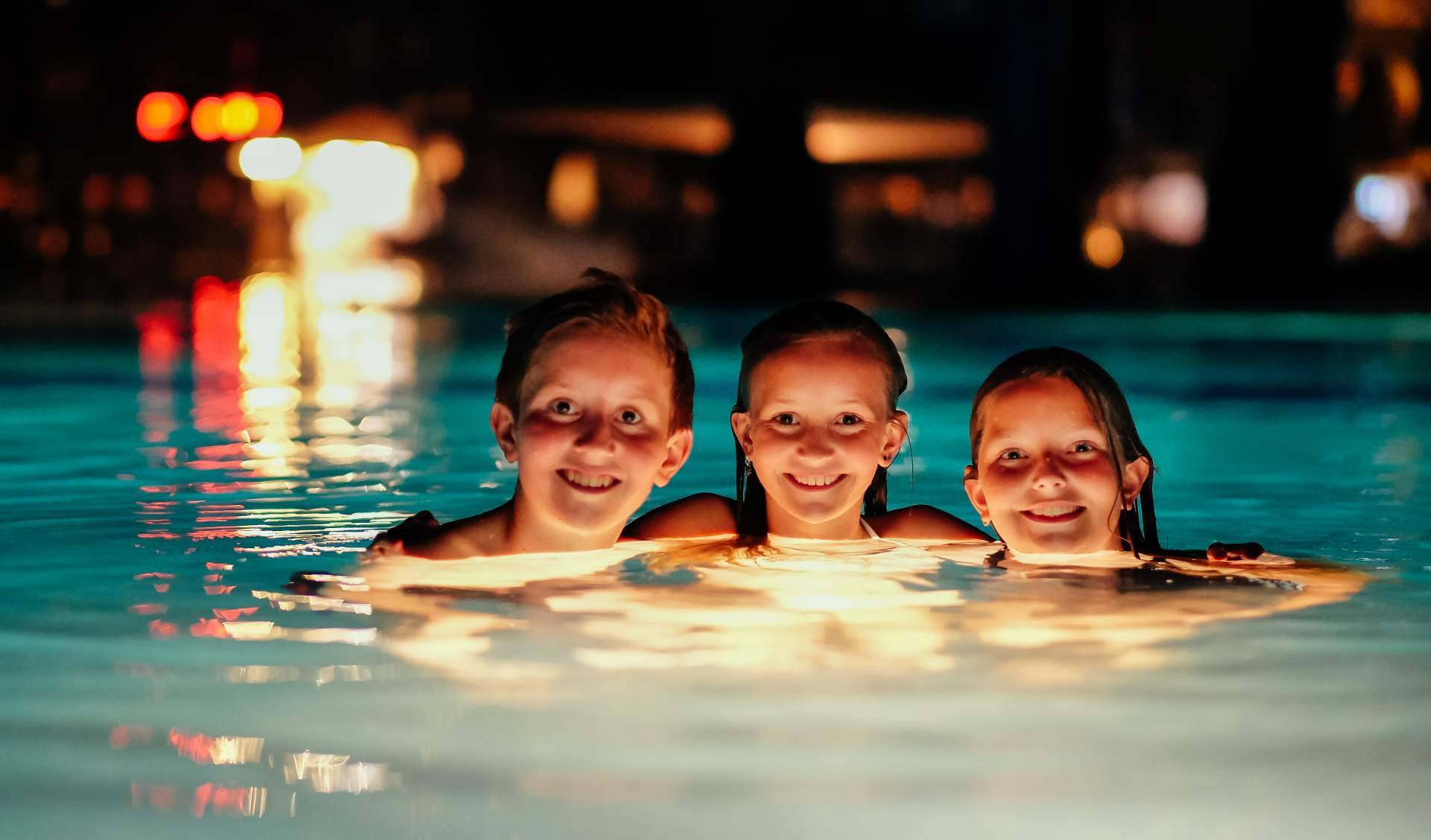 Swimhome, una tienda online con variedad de focos para la iluminación de piscinas