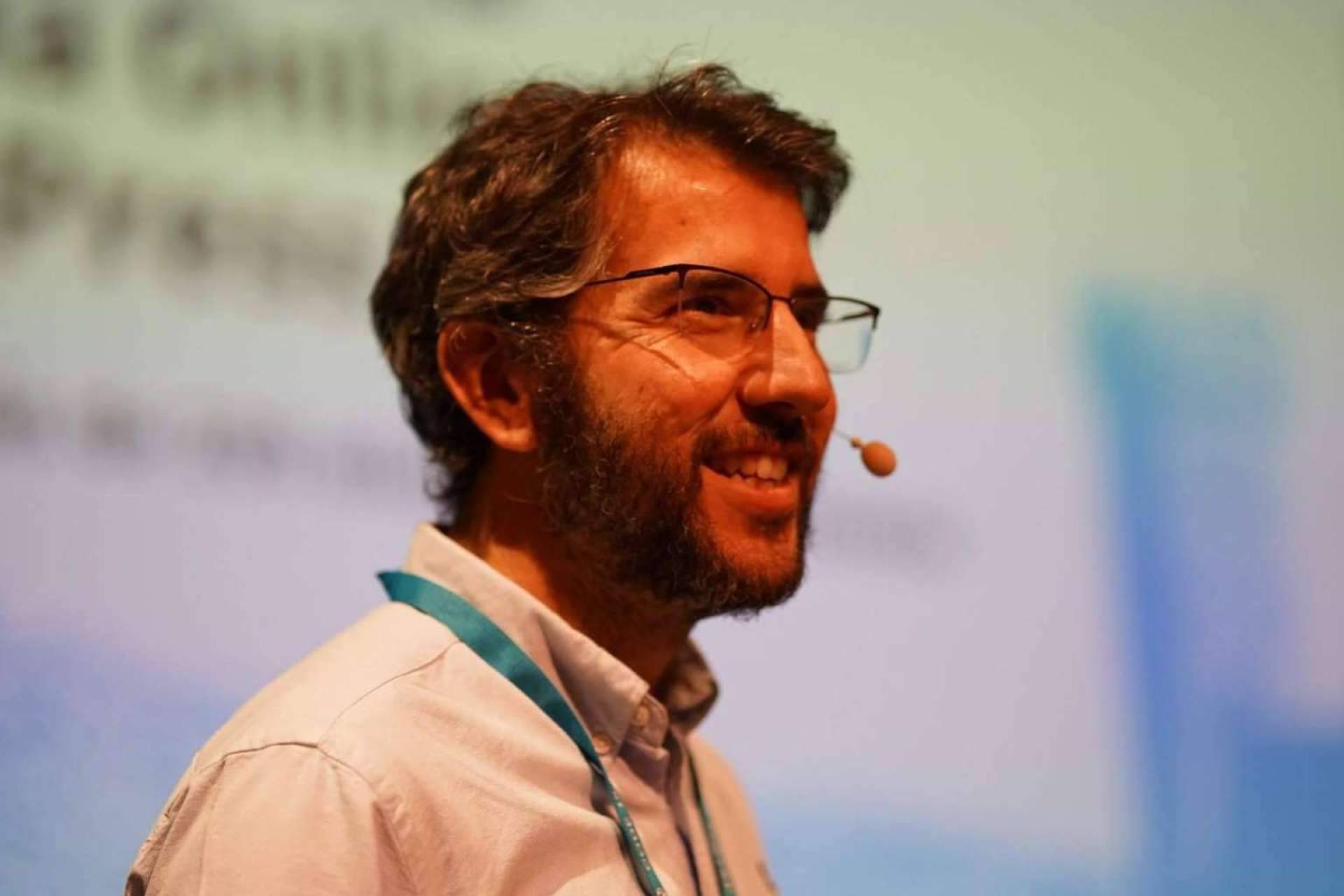 ‘Vivir en sábado’, el libro para los fanáticos del emprendimiento digital escrito por Gonzalo de la Campa