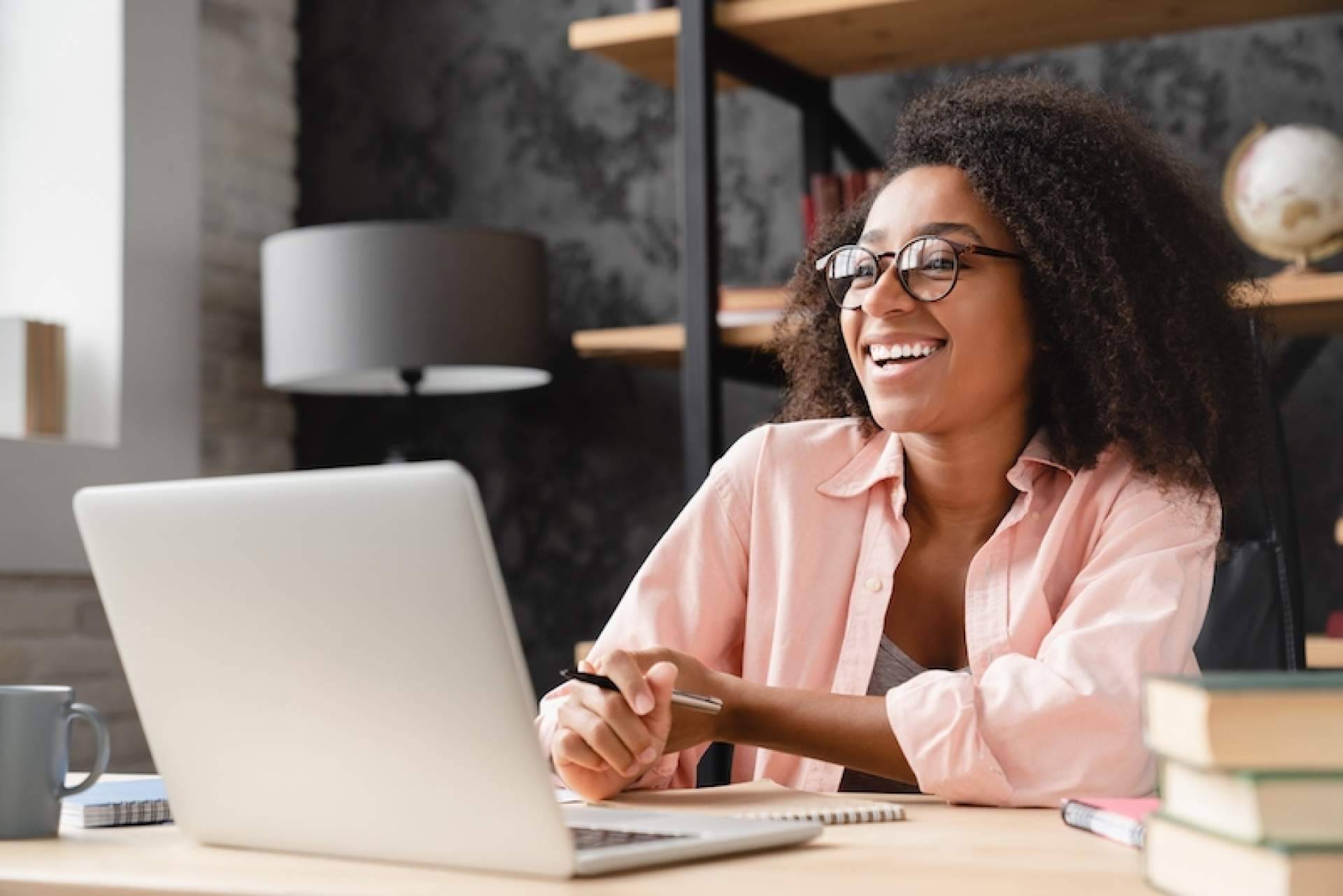 Revolucionar la formación online en la Administración y Dirección de Empresas, con Universal Formación