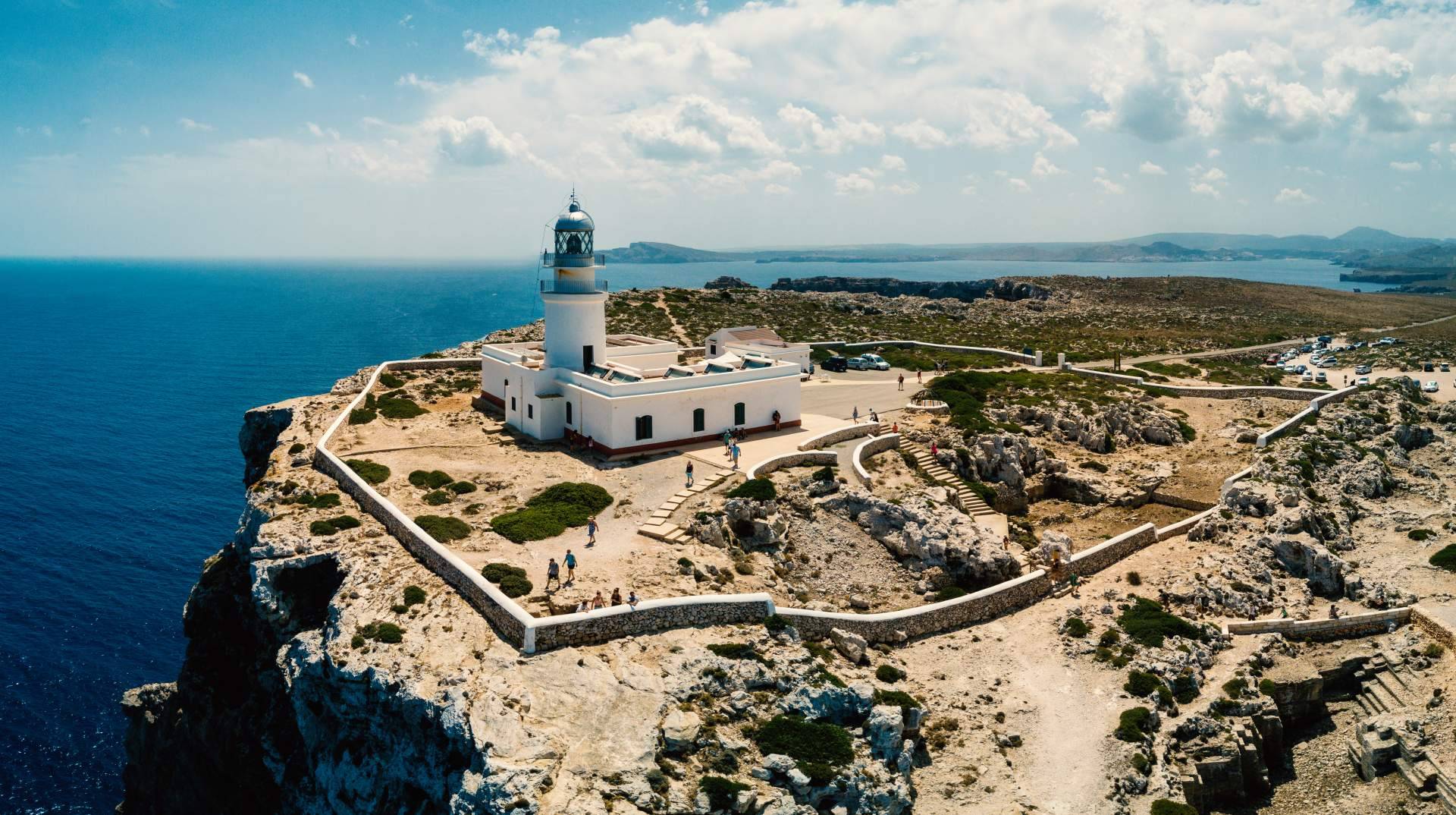Cuál es la mejor época para viajar a Menorca