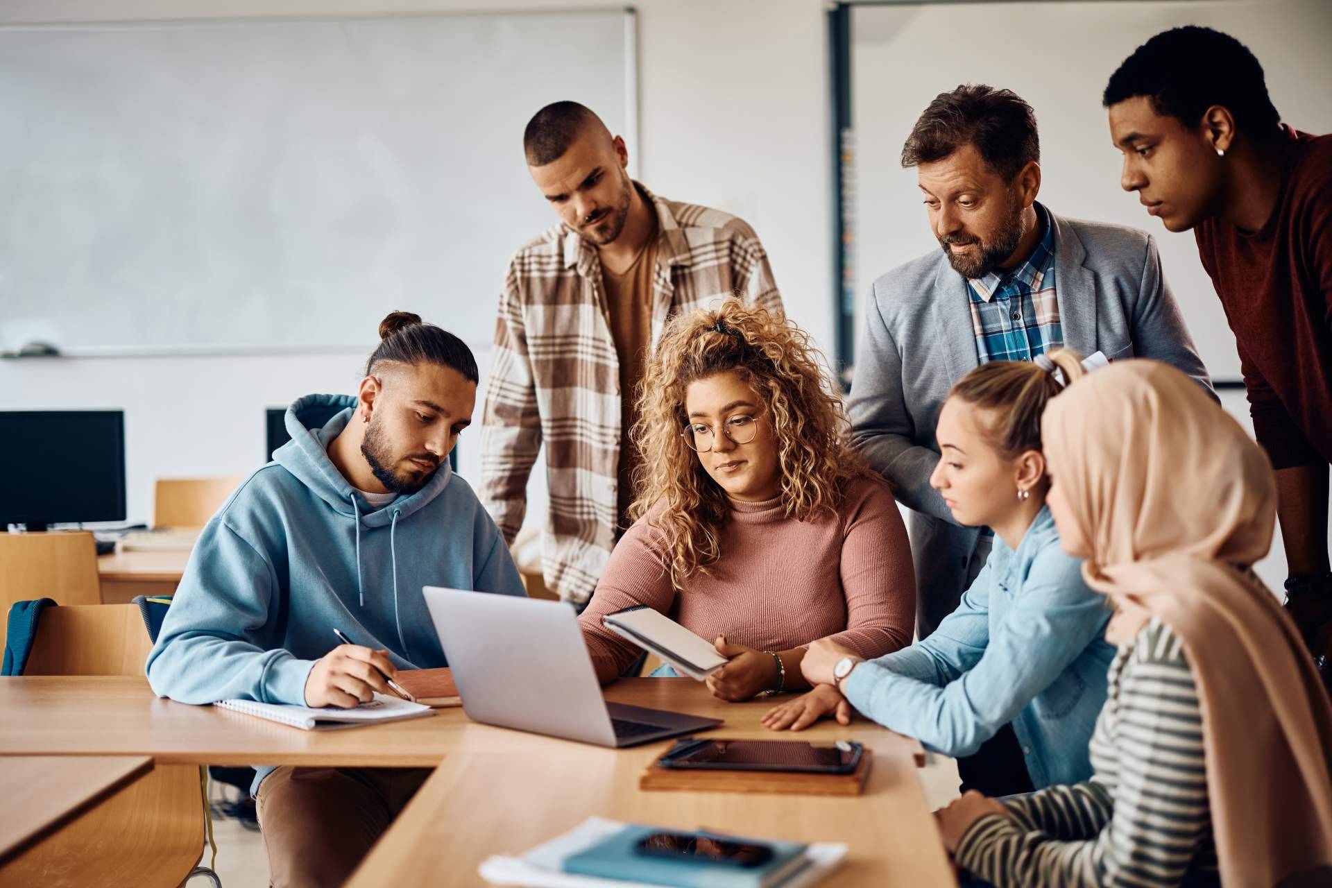 Una mejor colaboración educativa y empresarial; Becadvisor revoluciona la búsqueda de negocios para prácticas académicas
