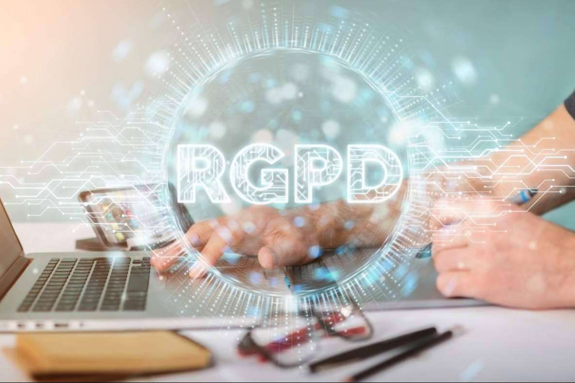 Adaptanor y su servicio de protección de datos para empresas y autónomos