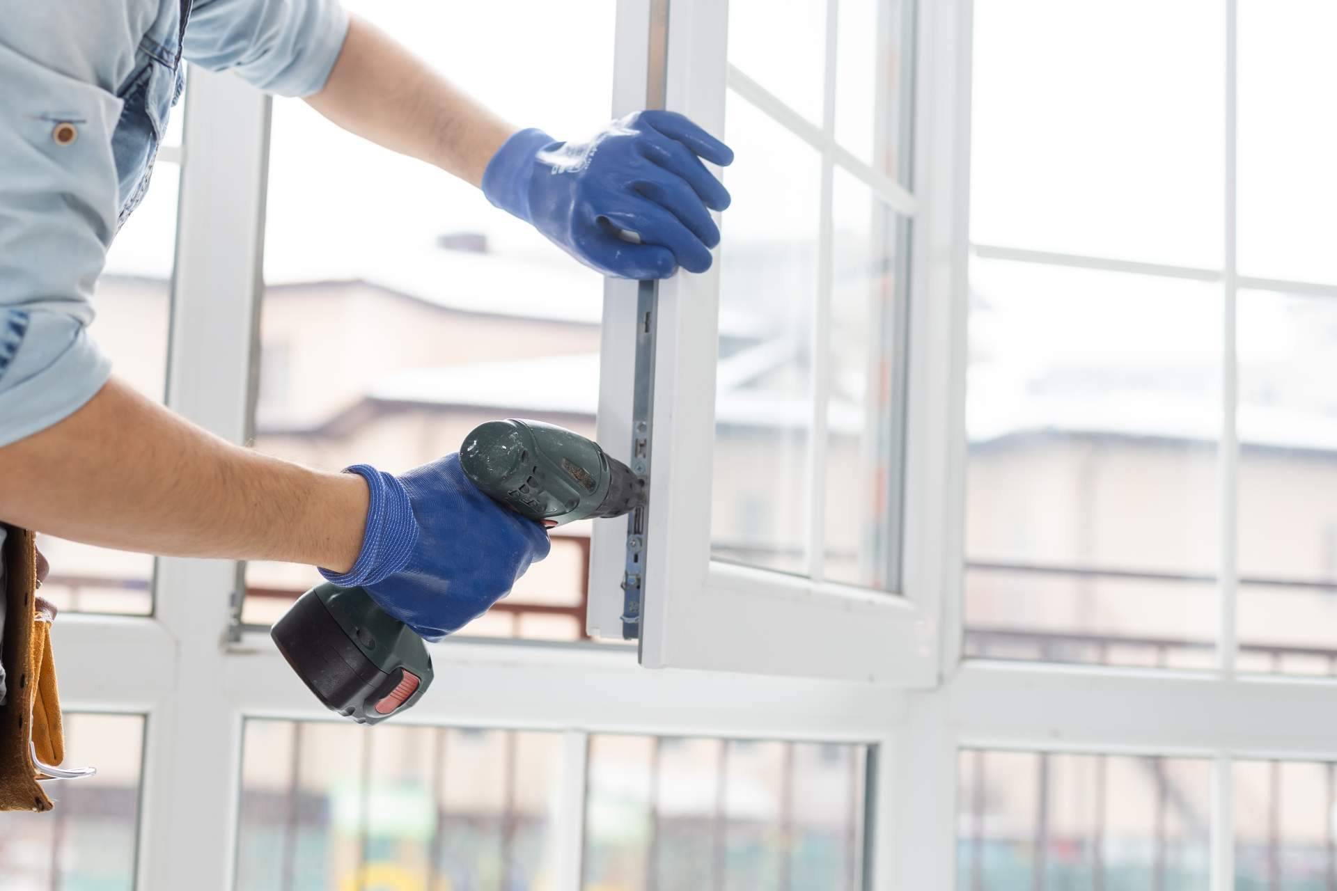De la mano de FácilReformas, puertas y ventanas exteriores de PVC y aluminio