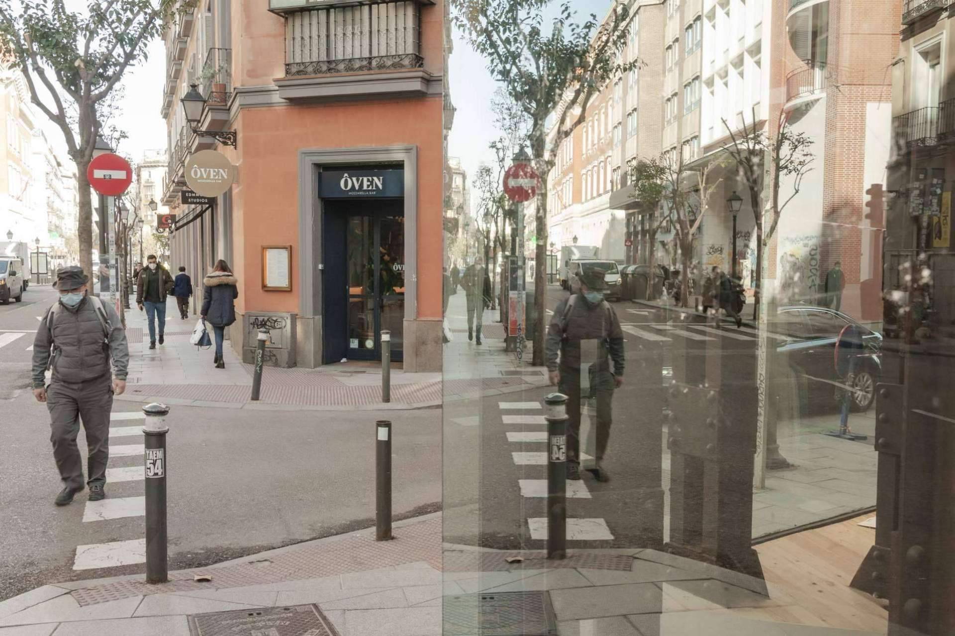 1819 Art Gallery sobre el programa de marketing y curaduría