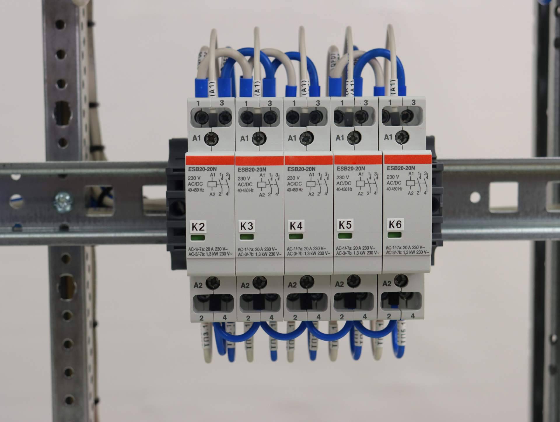 Precios competitivos de material eléctrico Schneider en Cadenza Electric