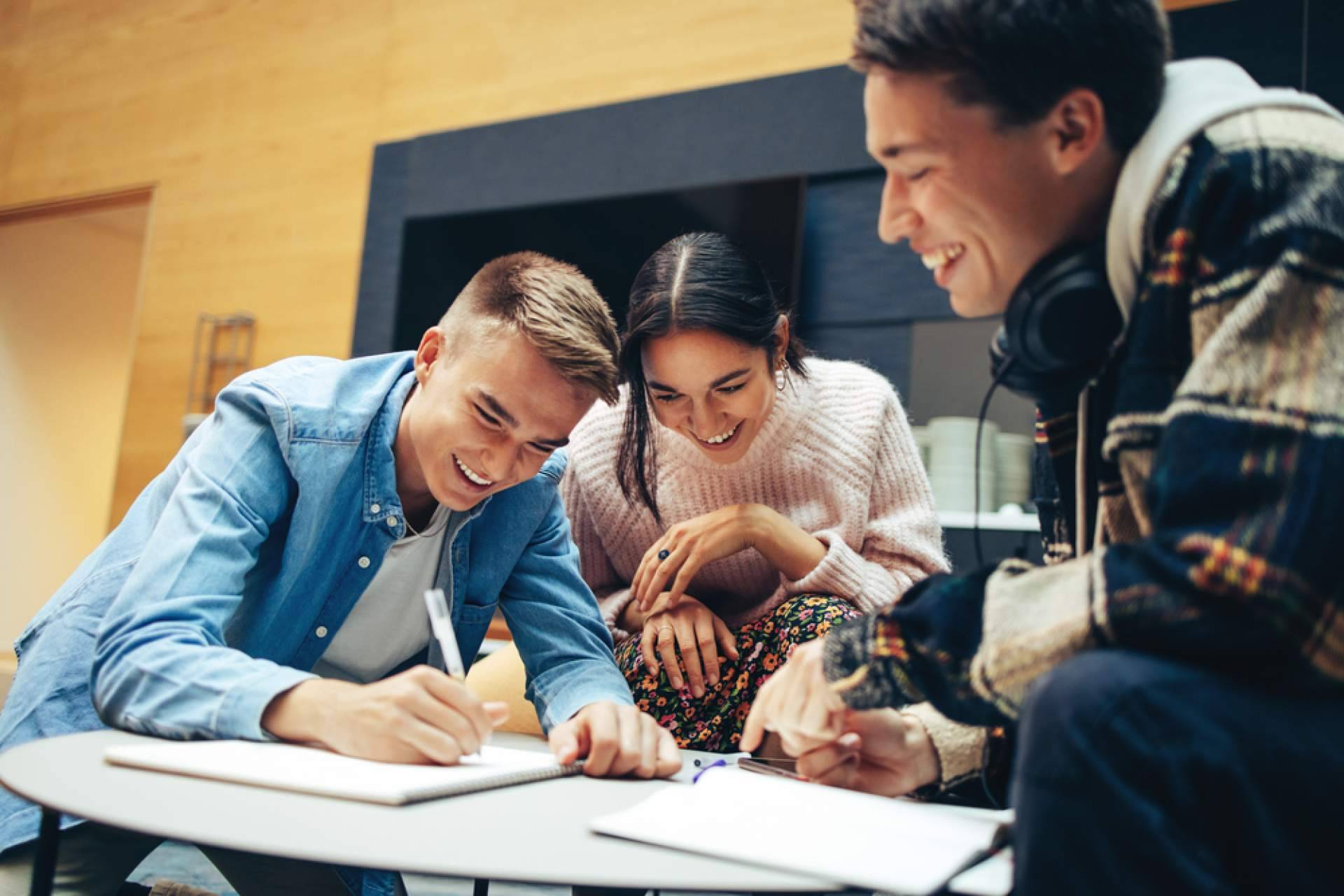 Las ventajas de formarse con los cursos homologados de EEP iGroup