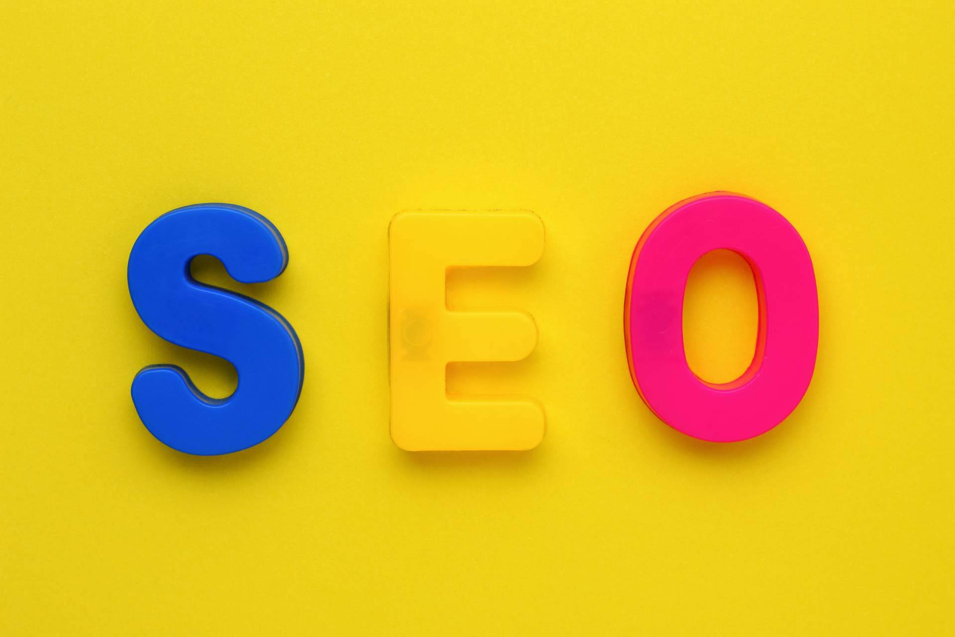 Posicionamiento SEO. Borja Aranda Vaquero habla sobre las footprints de Google y el archivo robots.txt