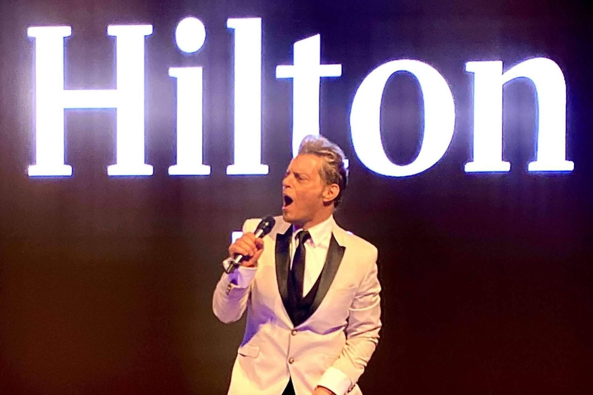 El doble de Luis Miguel, Guillermo Elías, plantea un show especial original participativo