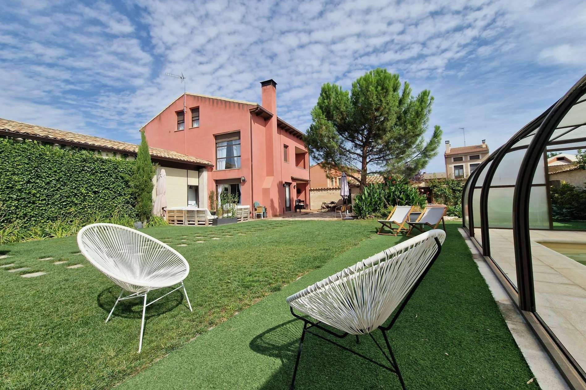 Disfrutar de una escapada rural para celebrar eventos privados en la Ribera del Duero, en La Ren Lecrés