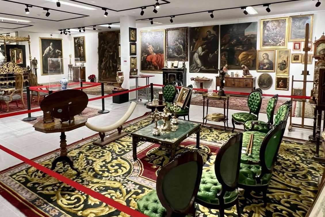 Subasta especializada en arte asiático y occidental, con Subastas Darley